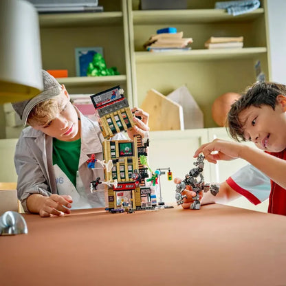 LEGO Marvel Series Spider Man vs. Mystery Guest